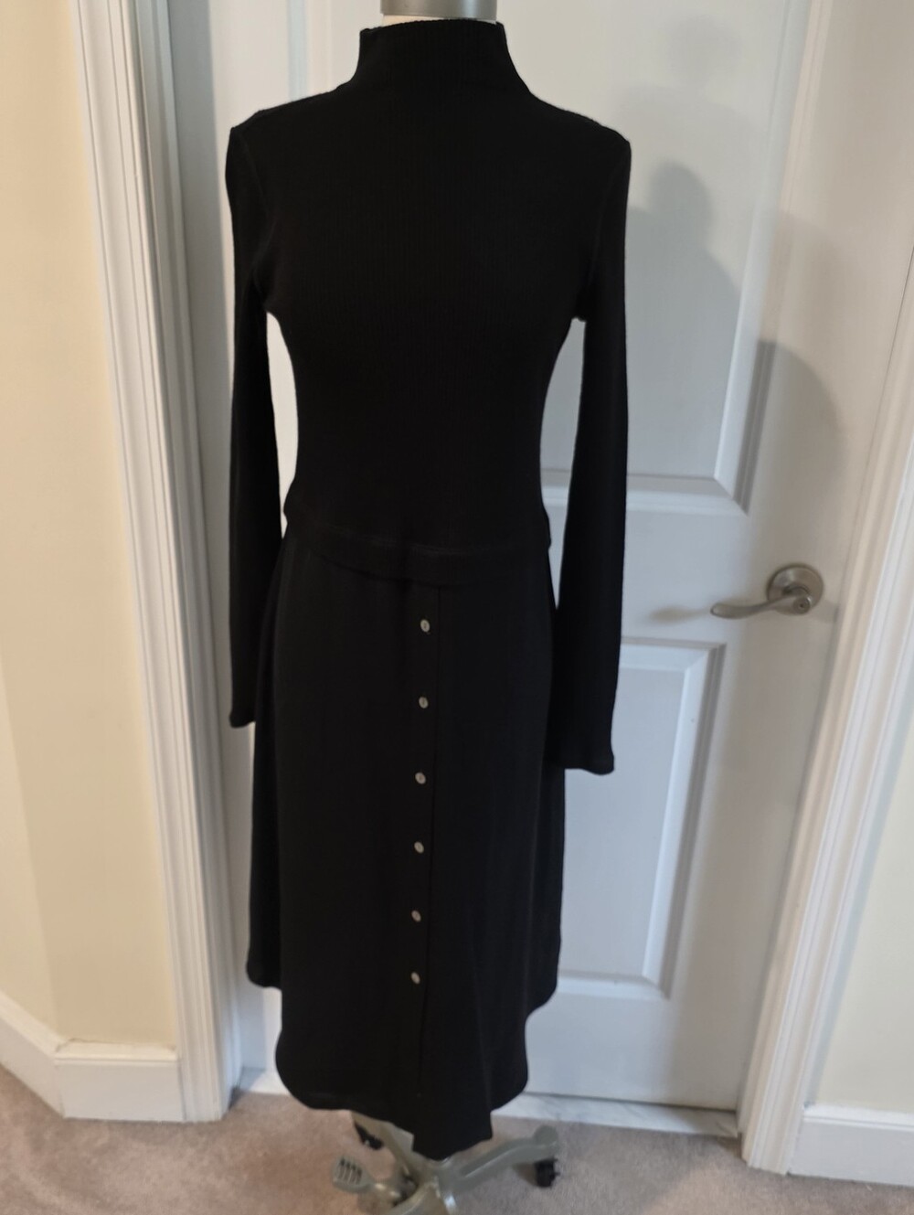 Theory Dress Size Small